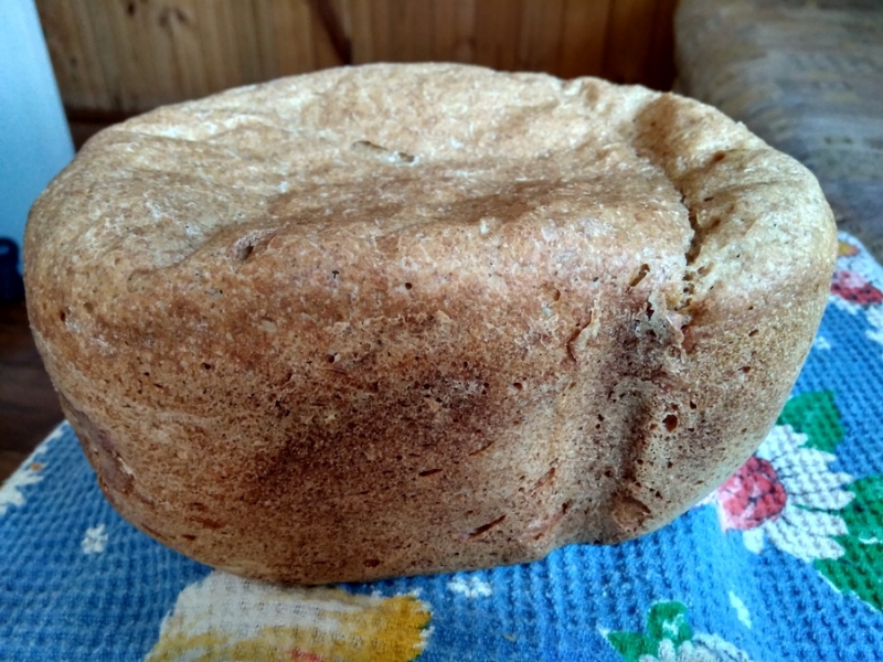 Рецепт ржаного хлеба на закваске в хлебопечке. Ржаной хлеб в хлебопечке. Хлеб из ржаной муки в хлебопечке. Хлеб без пшеничной муки. Хлеб из пшеничной муки в хлебопечке.